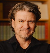 Photo of Dave Eggers