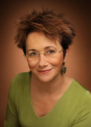 Elizabeth George